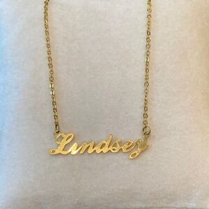 Gold Name Necklace-“LINDSEY”